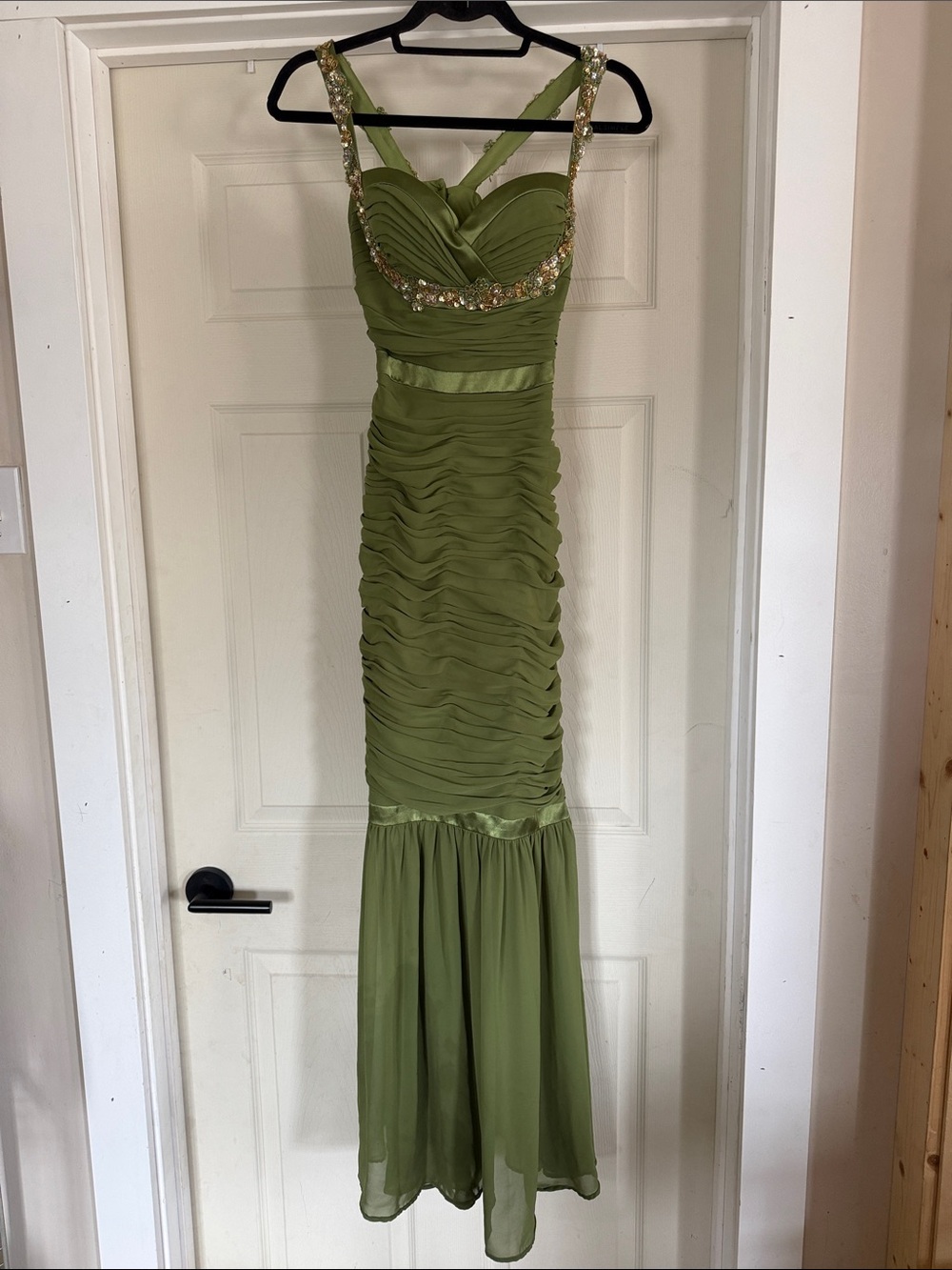 Faviana Couture Mermaid Gown Shirred Olive Green Chiffon Body Beaded Neckline 4